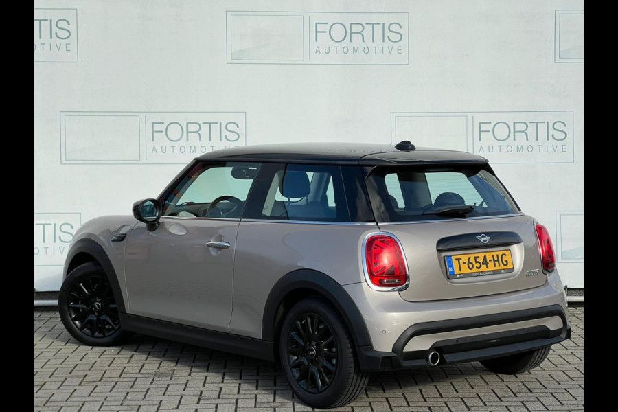 MINI Cooper Mini 1.5 Camden Edition NL AUTO | CARPLAY | DEALER ONDERH | UNION JACK