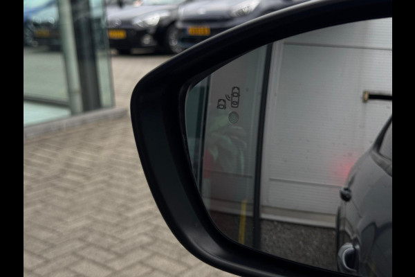 Citroën C3 1.2 PureTech C-Series NAVI | 1/2 LEDER | AUTOMAAT