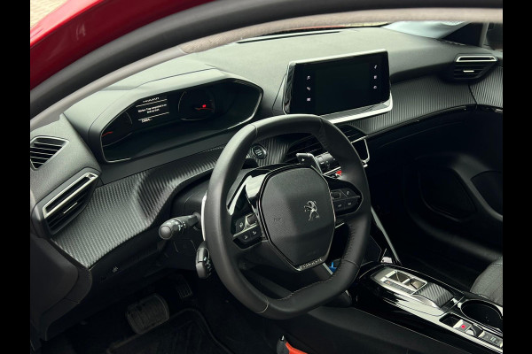 Peugeot 208 1.2 PureTech Allure NL AUTO | PDC | LAGE KM