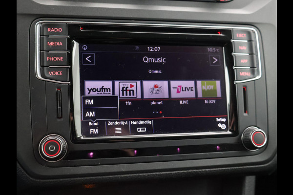 Volkswagen Caddy ALLTRACK 2.0 TDI 4MOTION 4X4 + 2X SCHUIFDEUR | ACC | LED | CAMERA | LEDER | STANDKACHEL | CARPLAY | TREKHAAK