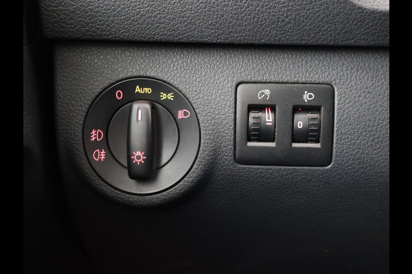 Volkswagen Caddy ALLTRACK 2.0 TDI 4MOTION 4X4 + 2X SCHUIFDEUR | ACC | LED | CAMERA | LEDER | STANDKACHEL | CARPLAY | TREKHAAK