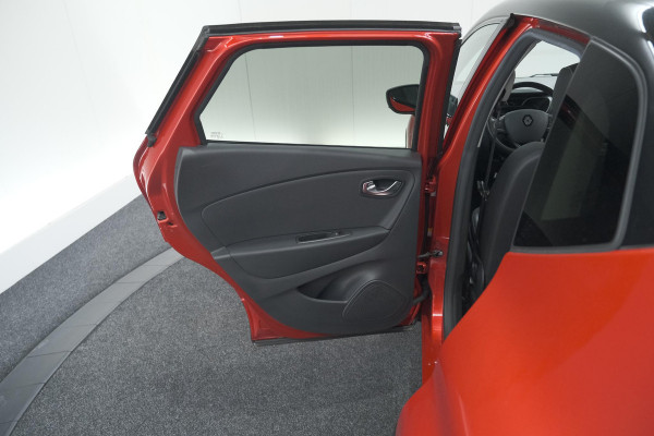 Renault Captur TCe 90 Intens | Camera | Navigatie | Parkeersensoren