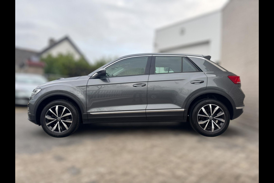 Volkswagen T-Roc 1.0 TSI Style ELEKTR. KLEP / CAMERA / CARPLAY / STUUR & STOELVERW. / ACC / ECC