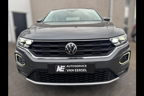 Volkswagen T-Roc 1.0 TSI Style ELEKTR. KLEP / CAMERA / CARPLAY / STUUR & STOELVERW. / ACC / ECC