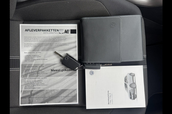 Volkswagen T-Roc 1.0 TSI Style ELEKTR. KLEP / CAMERA / CARPLAY / STUUR & STOELVERW. / ACC / ECC