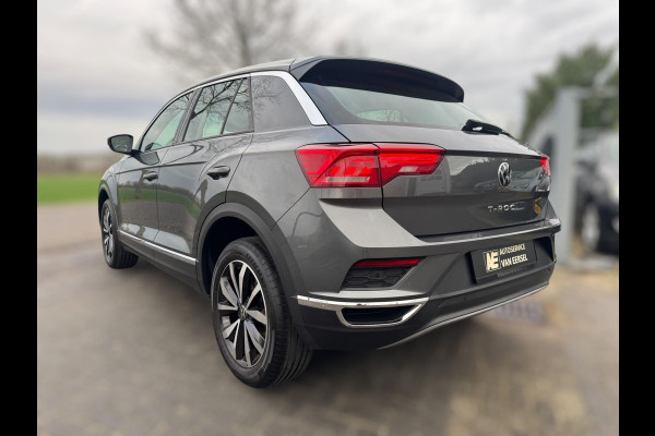 Volkswagen T-Roc 1.0 TSI Style ELEKTR. KLEP / CAMERA / CARPLAY / STUUR & STOELVERW. / ACC / ECC