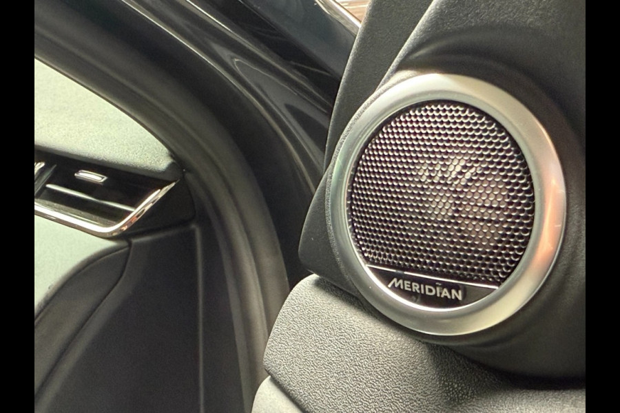 Land Rover Range Rover Evoque P270e Dynamic SE Carpathian Grey Black Pack Panodak ACC Meridian SoundStoel+Stuurverwarming