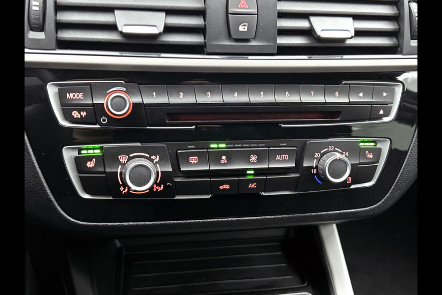 BMW 1-serie 116i Essential | Parksens | Stoelverw | Climate| Navi