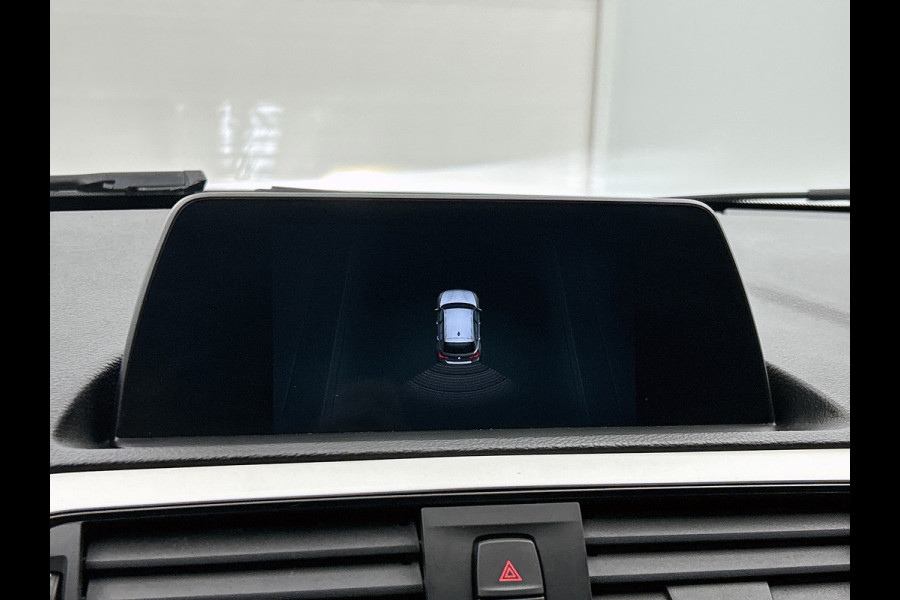 BMW 1-serie 116i Essential | Parksens | Stoelverw | Climate| Navi