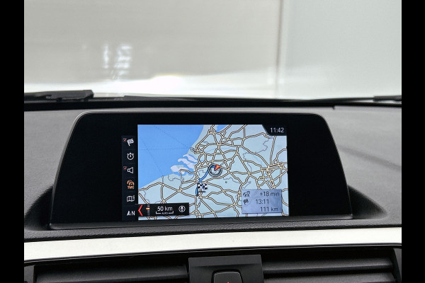 BMW 1-serie 116i Essential | Parksens | Stoelverw | Climate| Navi