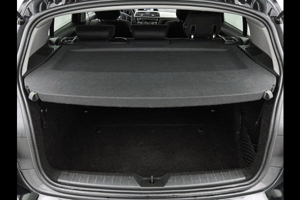 BMW 1-serie 116i Essential | Parksens | Stoelverw | Climate| Navi