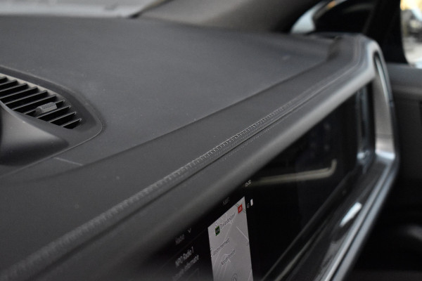 Porsche Cayenne 3.0 E-Hybrid 470pk SportDesign | Pano | Bijrij. Display | Matrix | ACC | 22'' Wielen | Trekhaak | Achterasbest. | Bose |