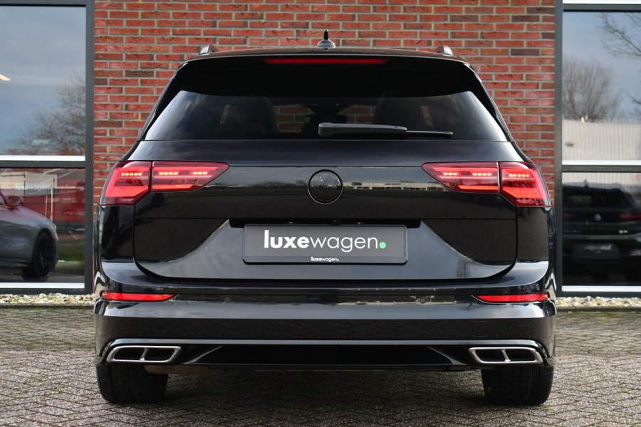 Volkswagen Golf 1.5 eTSI R-Line Pano 19inch Trekh IQ-light ACC Camera