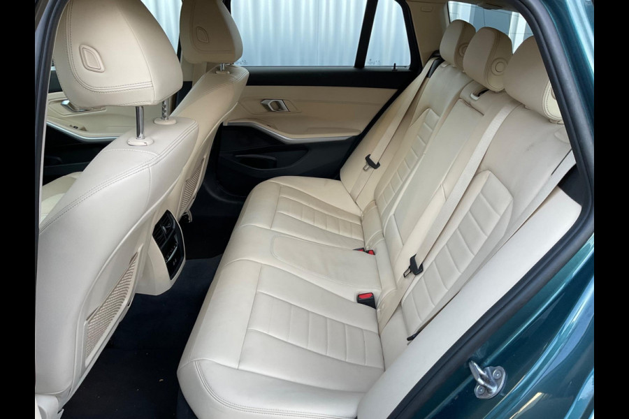 BMW 3 Serie Touring 318i Business Edition Plus