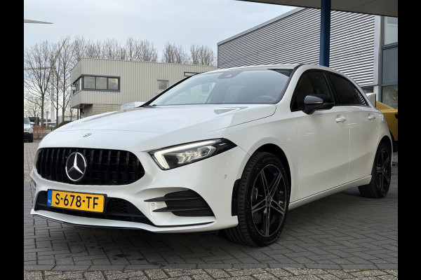 Mercedes-Benz A-Klasse 250 e Business Solution AMG Limited | Wegklapbare trekhaak | Stoelverwarming | Half leder | Camera