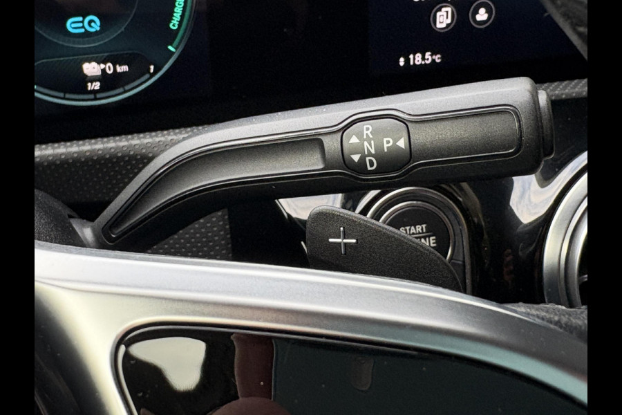 Mercedes-Benz A-Klasse 250 e Business Solution AMG Limited | Wegklapbare trekhaak | Stoelverwarming | Half leder | Camera