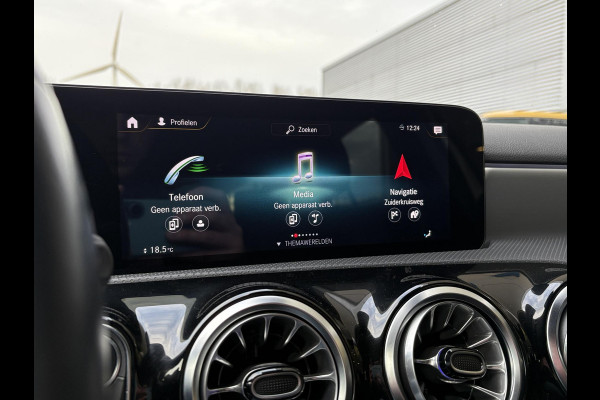 Mercedes-Benz A-Klasse 250 e Business Solution AMG Limited | Wegklapbare trekhaak | Stoelverwarming | Half leder | Camera