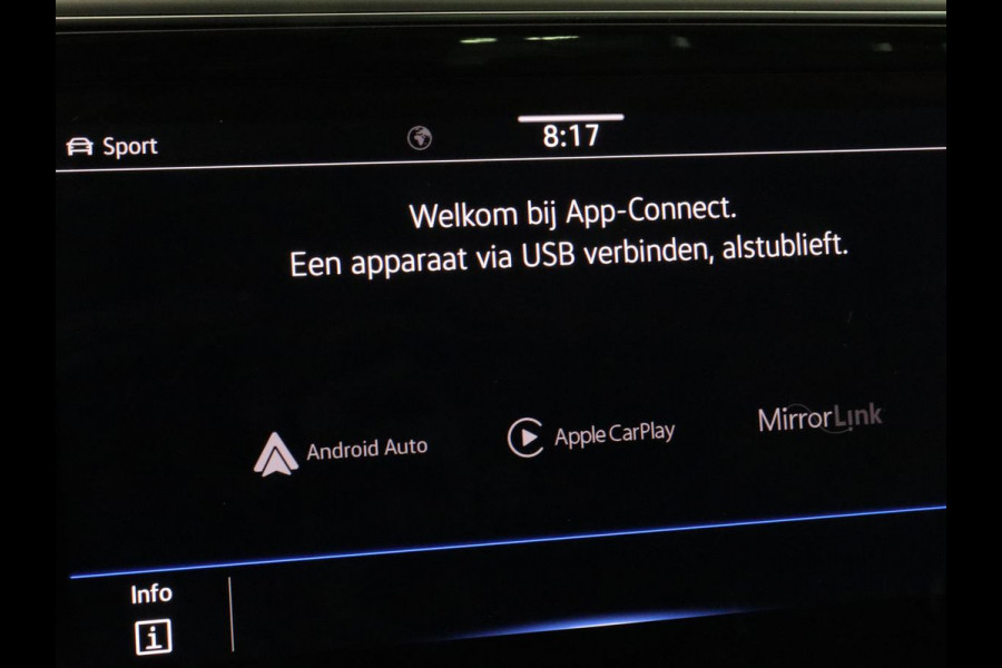 Volkswagen Passat 1.5 TSI R-Line | Nappaleder | Stoelverwarming | Camera | Carplay | Massage | Memory | Side Assist | Navigatie | Matrix LED | Adaptive cruise