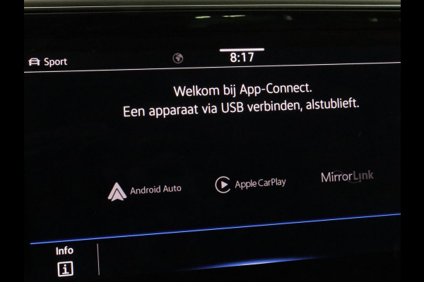Volkswagen Passat 1.5 TSI R-Line | Nappaleder | Stoelverwarming | Camera | Carplay | Massage | Memory | Side Assist | Navigatie | Matrix LED | Adaptive cruise
