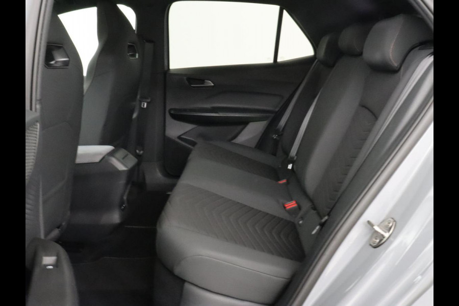 CUPRA Born Adrenaline One 62 kWh | Stoelverwarming | Adaptive cruise | Camera | Carplay | Stuurverwarming | Sfeerverlichting | Navigatie | Full LED | Keyless