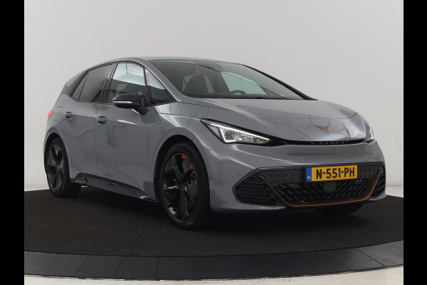 CUPRA Born Adrenaline One 62 kWh | Stoelverwarming | Adaptive cruise | Camera | Carplay | Stuurverwarming | Sfeerverlichting | Navigatie | Full LED | Keyless