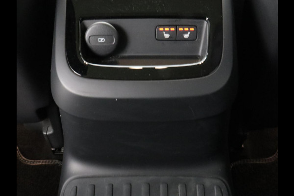 Volvo V90 2.0 T6 AWD Inscription Plug In | Panoramadak | Leder | Stoel & stuurverwarming | Trekhaak | Camera | Adaptive cruise | Carplay | Achterbankverwarming | 19'' | Harman/Kardon | PHEV