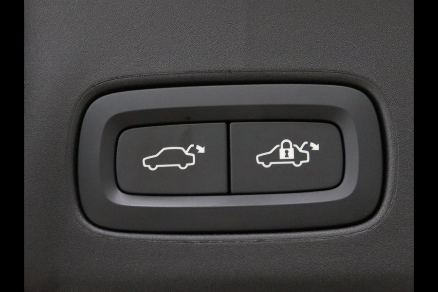 Volvo V90 2.0 T6 AWD Inscription Plug In | Panoramadak | Leder | Stoel & stuurverwarming | Trekhaak | Camera | Adaptive cruise | Carplay | Achterbankverwarming | 19'' | Harman/Kardon | PHEV