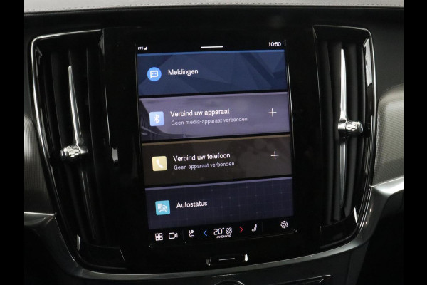 Volvo V90 2.0 T6 AWD Inscription Plug In | Panoramadak | Leder | Stoel & stuurverwarming | Trekhaak | Camera | Adaptive cruise | Carplay | Achterbankverwarming | 19'' | Harman/Kardon | PHEV