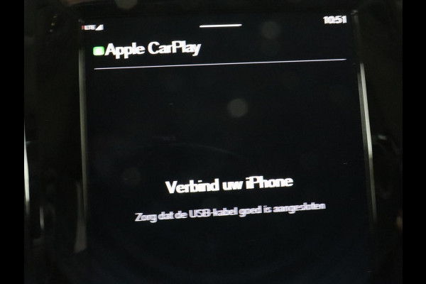 Volvo V90 2.0 T6 AWD Inscription Plug In | Panoramadak | Leder | Stoel & stuurverwarming | Trekhaak | Camera | Adaptive cruise | Carplay | Achterbankverwarming | 19'' | Harman/Kardon | PHEV