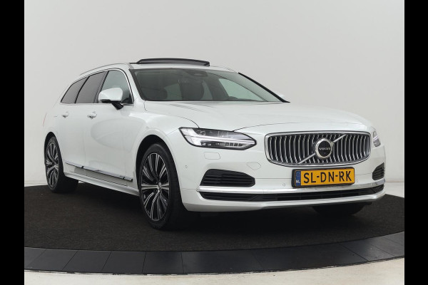 Volvo V90 2.0 T6 AWD Inscription Plug In | Panoramadak | Leder | Stoel & stuurverwarming | Trekhaak | Camera | Adaptive cruise | Carplay | Achterbankverwarming | 19'' | Harman/Kardon | PHEV