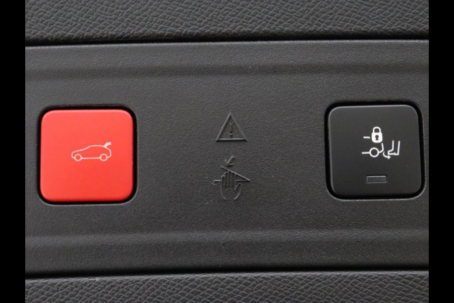 Peugeot 508 1.6 HYbrid Allure | Trekhaak | Adaptive cruise | Half leder | Camera | Carplay | Navigatie | Sfeerverlichting | Full LED | Climate control | PHEV | Plug In