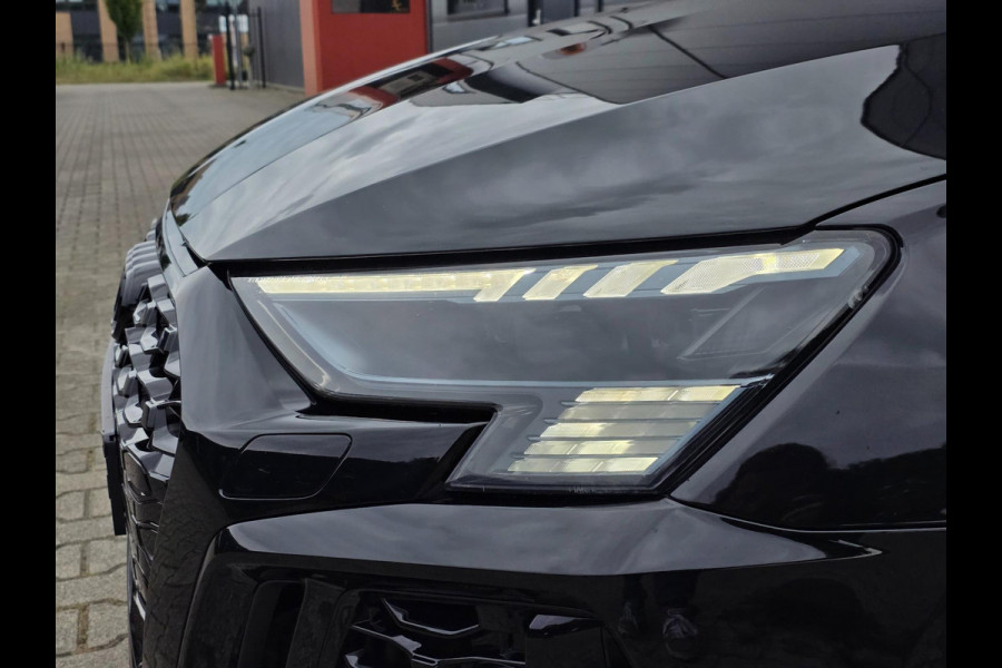 Audi RS3 Sportback 2.5 TFSI RS3 / Pano / B&O / Matrix LED / Dealer onderhouden / Full options / HUD / RS Zetels / GPS Track&Trace