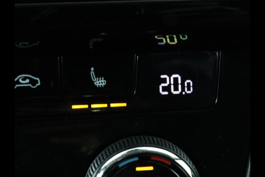 Škoda Octavia 1.0 TSI Style | Stoelverwarming | Camera | Trekhaak | Carplay | Navigatie | Canton Sound | Sfeerverlichting | Full LED | Climate control | Cruise control | Keyless