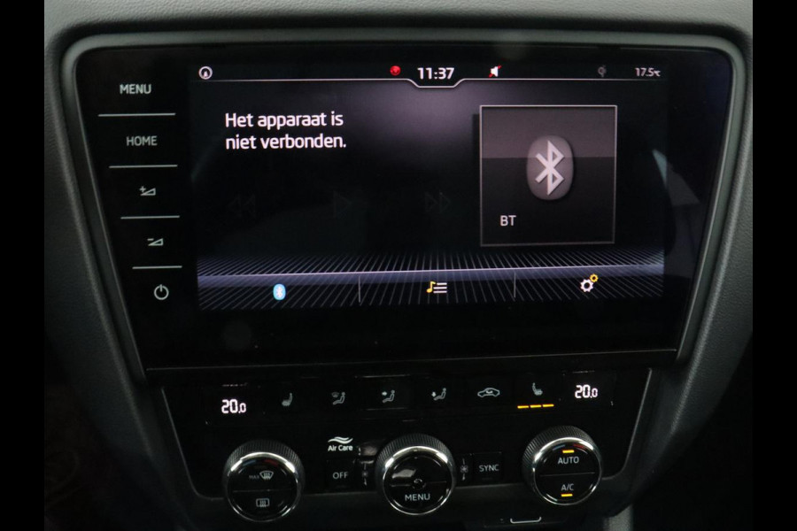 Škoda Octavia 1.0 TSI Style | Stoelverwarming | Camera | Trekhaak | Carplay | Navigatie | Canton Sound | Sfeerverlichting | Full LED | Climate control | Cruise control | Keyless