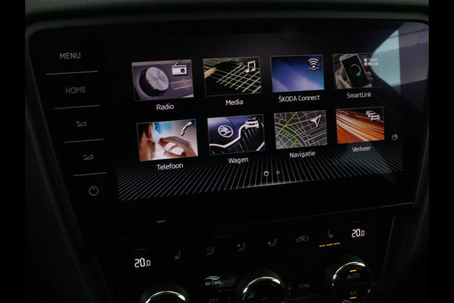 Škoda Octavia 1.0 TSI Style | Stoelverwarming | Camera | Trekhaak | Carplay | Navigatie | Canton Sound | Sfeerverlichting | Full LED | Climate control | Cruise control | Keyless