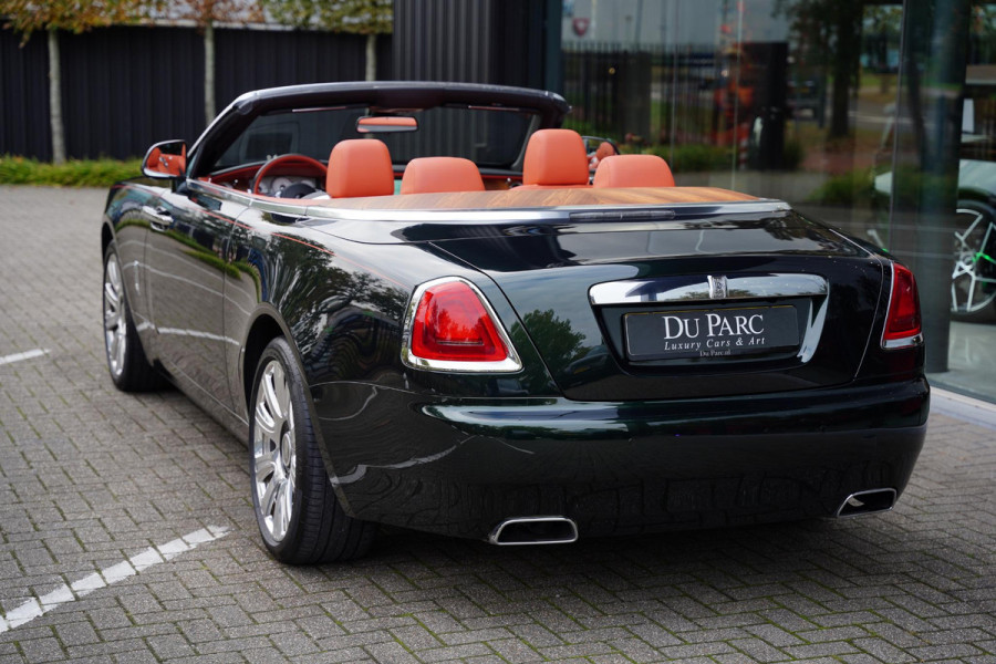 Rolls-Royce Dawn 6.6 V12