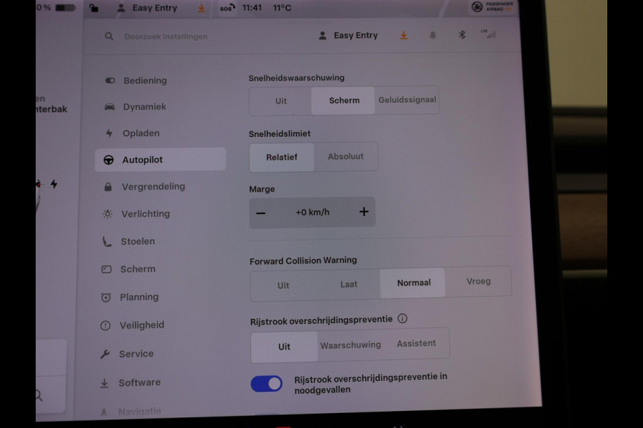 Tesla Model 3 60 kWh RWD *BTW* + LEDER | AUTOPILOT | PANORAMA | 3 CAMERA'S | PRIVACY GLASS