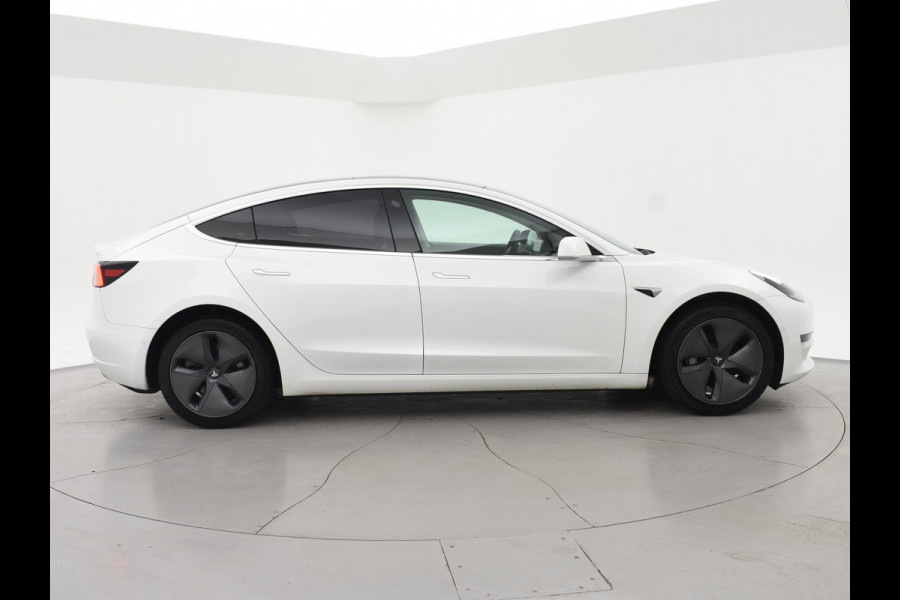 Tesla Model 3 60 kWh RWD *BTW* + LEDER | AUTOPILOT | PANORAMA | 3 CAMERA'S | PRIVACY GLASS