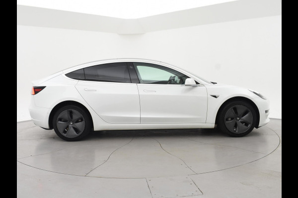 Tesla Model 3 60 kWh RWD *BTW* + LEDER | AUTOPILOT | PANORAMA | 3 CAMERA'S | PRIVACY GLASS