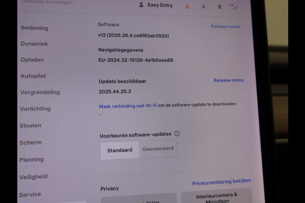 Tesla Model 3 60 kWh RWD *BTW* + LEDER | AUTOPILOT | PANORAMA | 3 CAMERA'S | PRIVACY GLASS
