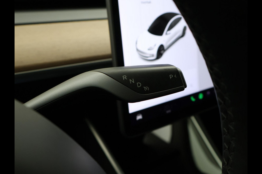 Tesla Model 3 60 kWh RWD *BTW* + LEDER | AUTOPILOT | PANORAMA | 3 CAMERA'S | PRIVACY GLASS