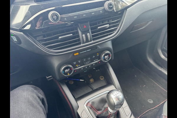 Ford Kuga 1.5 EcoBoost ST-Line X 150pk Trekhaak | Winterpack | Digitale Cockpit | Achteruitrijcamera | Carplay