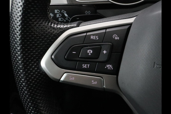 Volkswagen Passat 1.4 TSI GTE | Standkachel | Adaptive cruise | Stoelverwarming | Camera | Matrix LED | Carplay | Side Assist | Massage | PDC | Navigatie | PHEV | Plug In