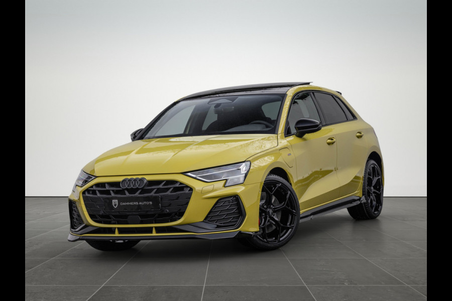 Audi A3 Sportback 45 TFSI-e 272pk Competition Pano S-stoelen S-line LED ACC