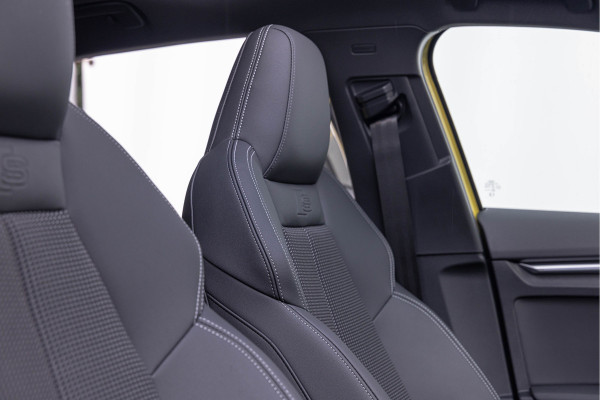 Audi A3 Sportback 45 TFSI-e 272pk Competition Pano S-stoelen S-line LED ACC