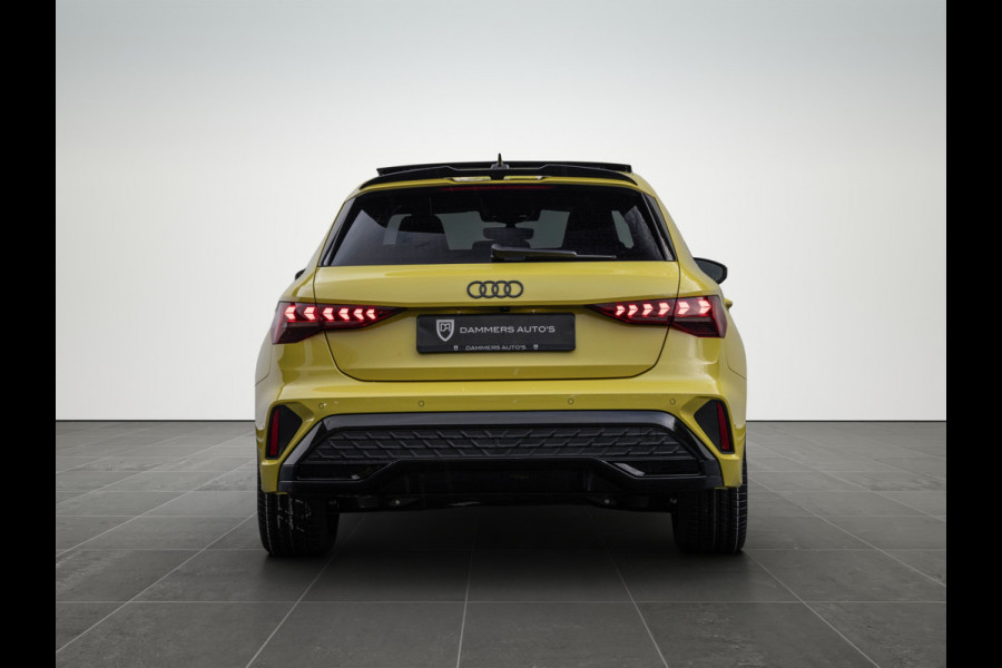 Audi A3 Sportback 45 TFSI-e 272pk Competition Pano S-stoelen S-line LED ACC