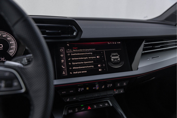 Audi A3 Sportback 45 TFSI-e 272pk Competition Pano S-stoelen S-line LED ACC