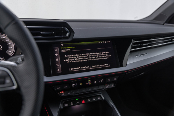 Audi A3 Sportback 45 TFSI-e 272pk Competition Pano S-stoelen S-line LED ACC