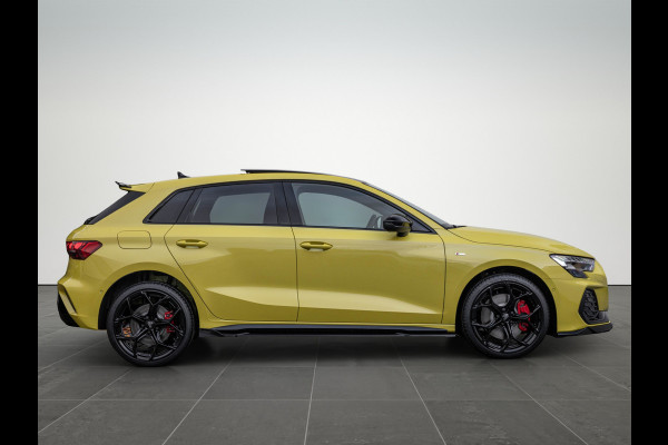 Audi A3 Sportback 45 TFSI-e 272pk Competition Pano S-stoelen S-line LED ACC