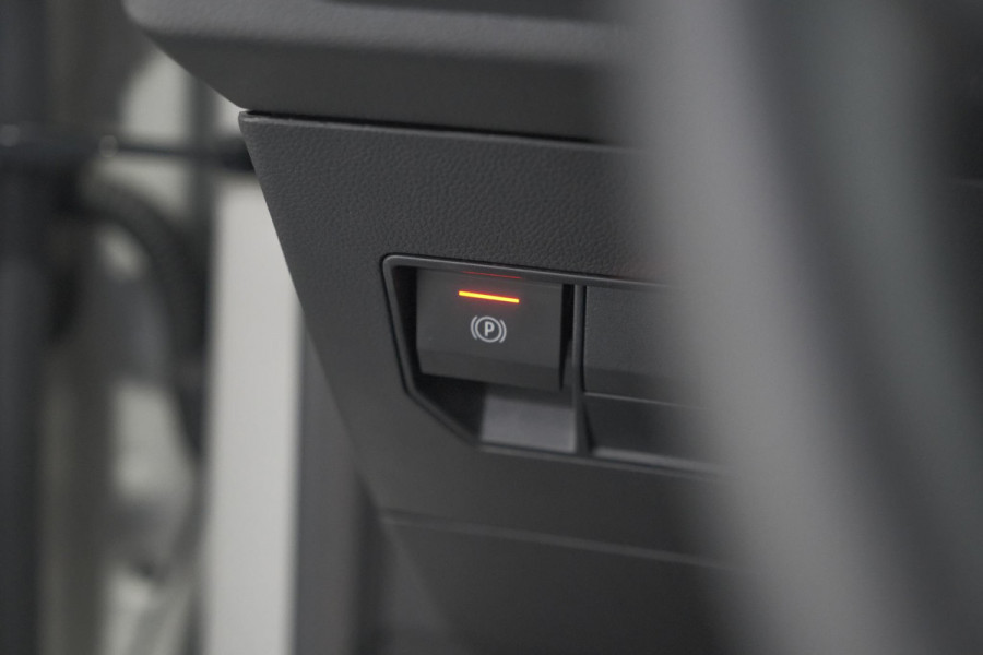 Dacia Duster 1.6 Hybrid 140 Journey | 360 Camera | Pack Winter | Dodehoekdetectie | Apple Carplay